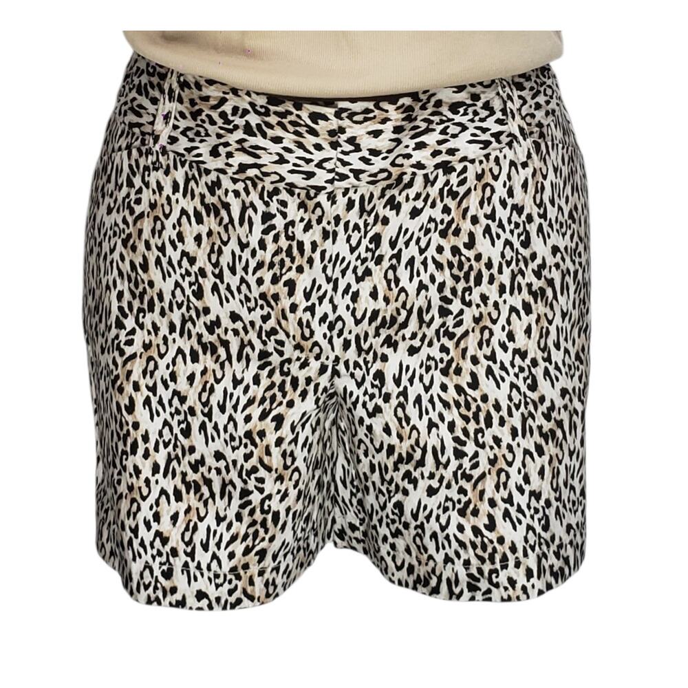 WHBM Leopard Print Tailored Shorts NWT Size 8  Pockets Mob Wife Safari Chic